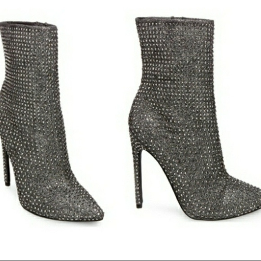 Cardi B x Steve Madden “wifey “ boots